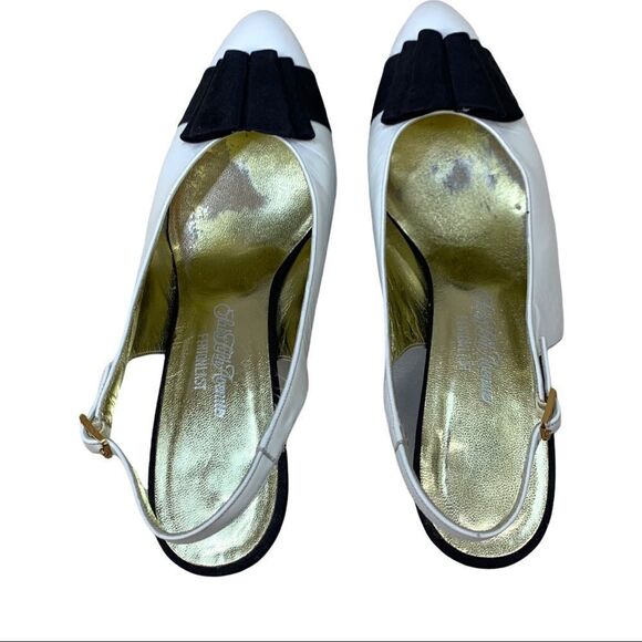 Saks Fifth Avenue Fenton Last Slingback White Leather Black Bow 8 Vintage - Picture 6 of 12